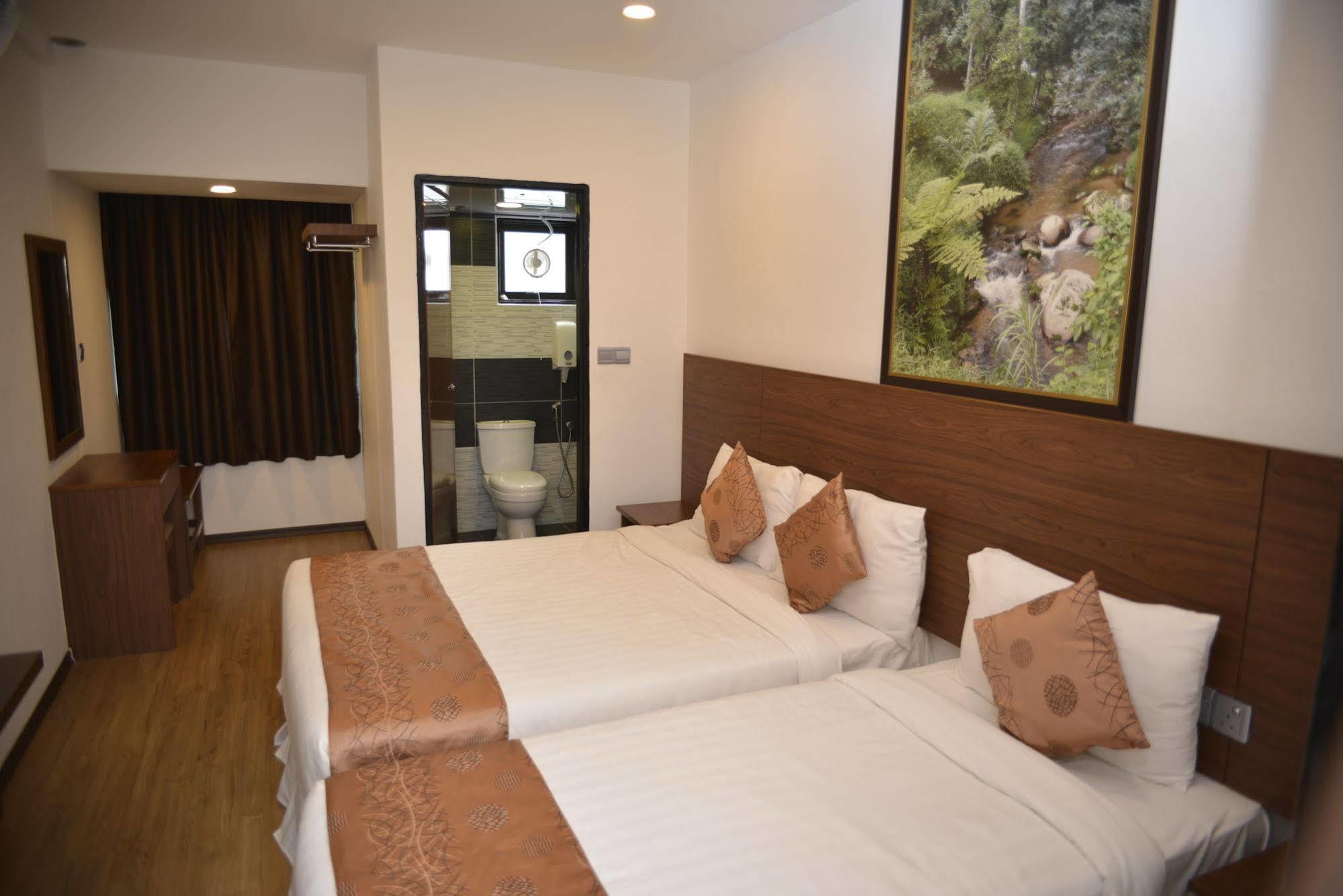 Highlanders Hotel Cameron Highlands Exterior photo